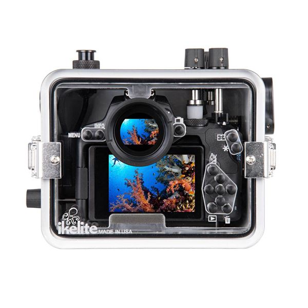 Canon EOS 250D met 18-55 STM lens en Ikelite onderwaterhuis