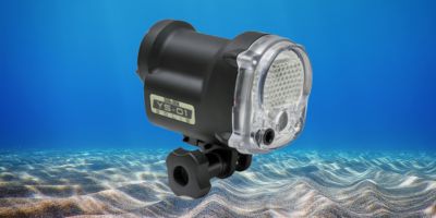 Sea & Sea YS-01 flitser